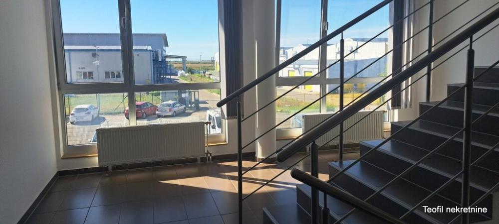 Slika 2 - 6.Industrijska,  Lokal za izdavanje, 200m2, 1.000€