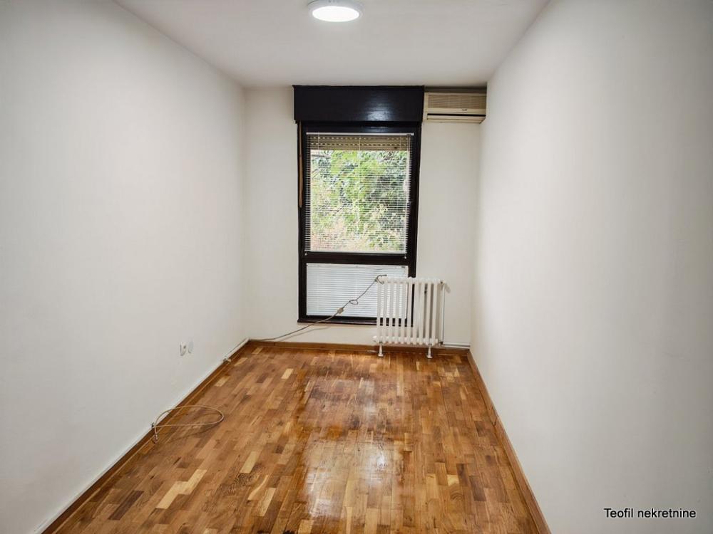 Slika 10 - Slobodana Jovanovića, Jednoiposoban stan na prodaju, 30m2, 91.900€