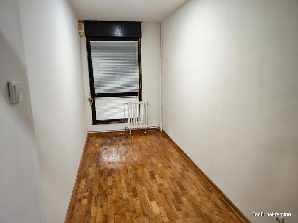 Slika 11 - Slobodana Jovanovića, Jednoiposoban stan na prodaju, 30m2, 91.900€