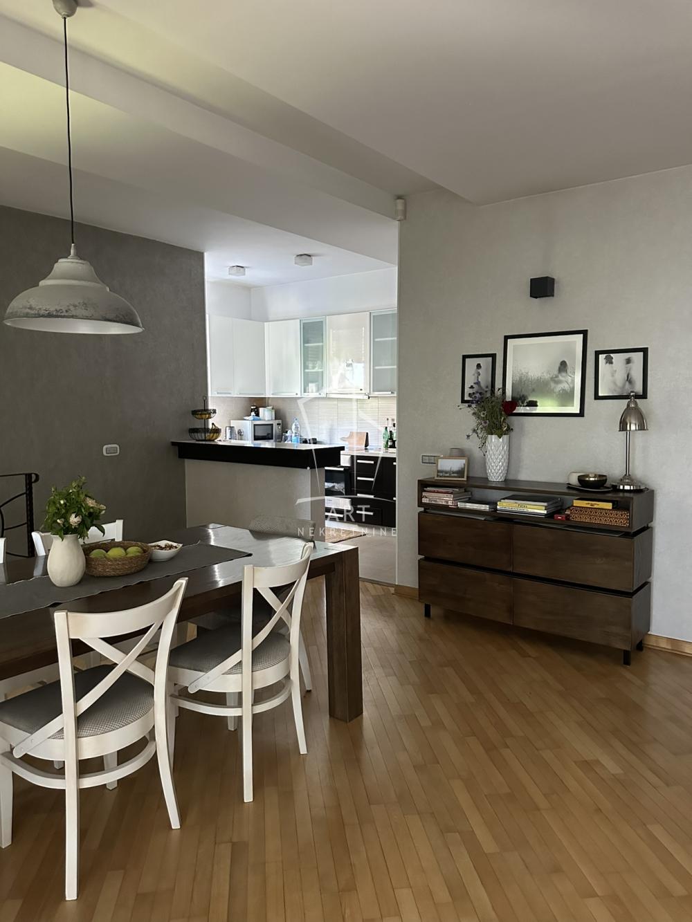 Slika 9 - Milovana Marinkovića, Petosoban stan na prodaju, 139m2, 670.000€