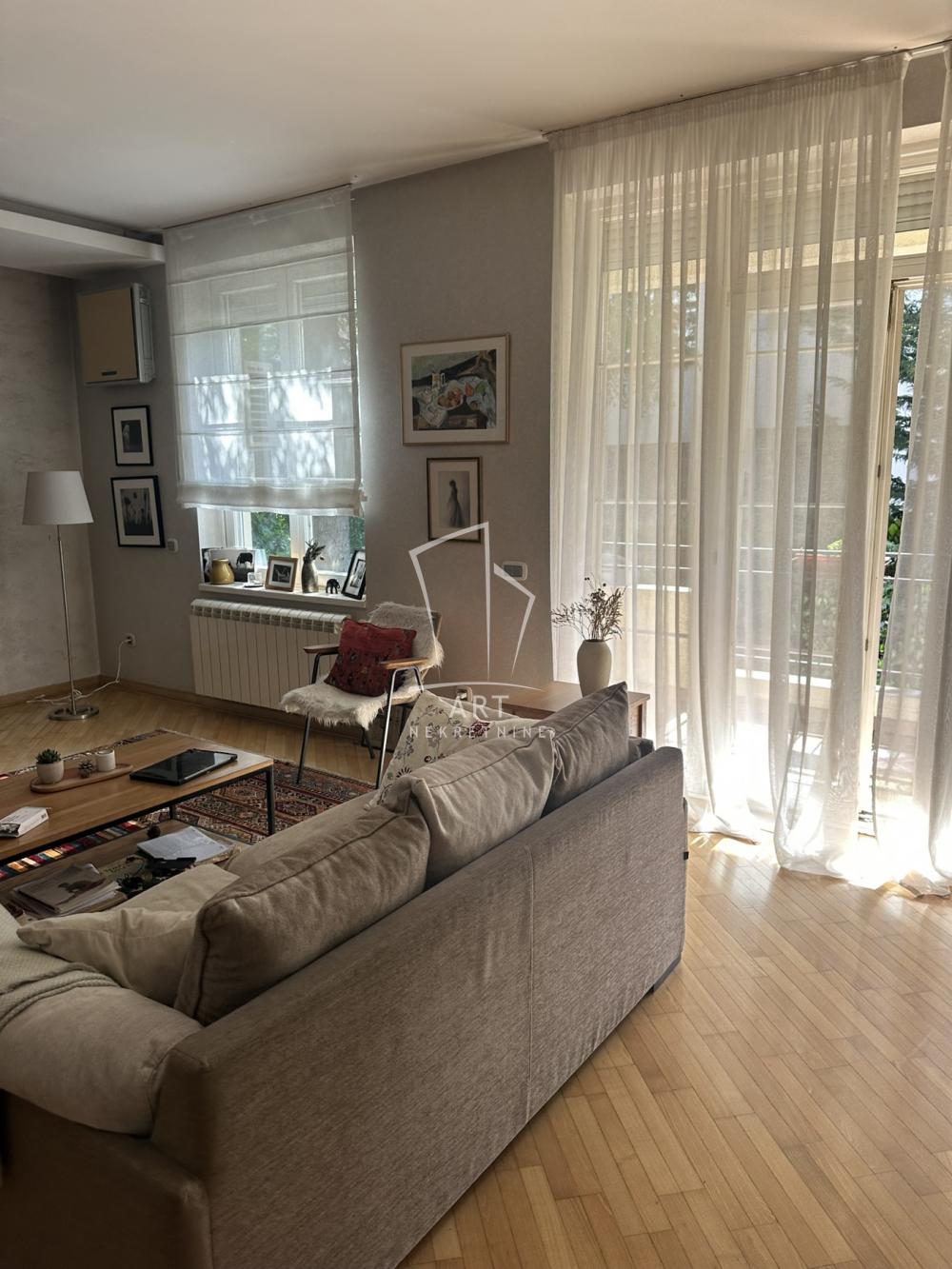 Slika 2 - Milovana Marinkovića, Petosoban stan na prodaju, 139m2, 670.000€