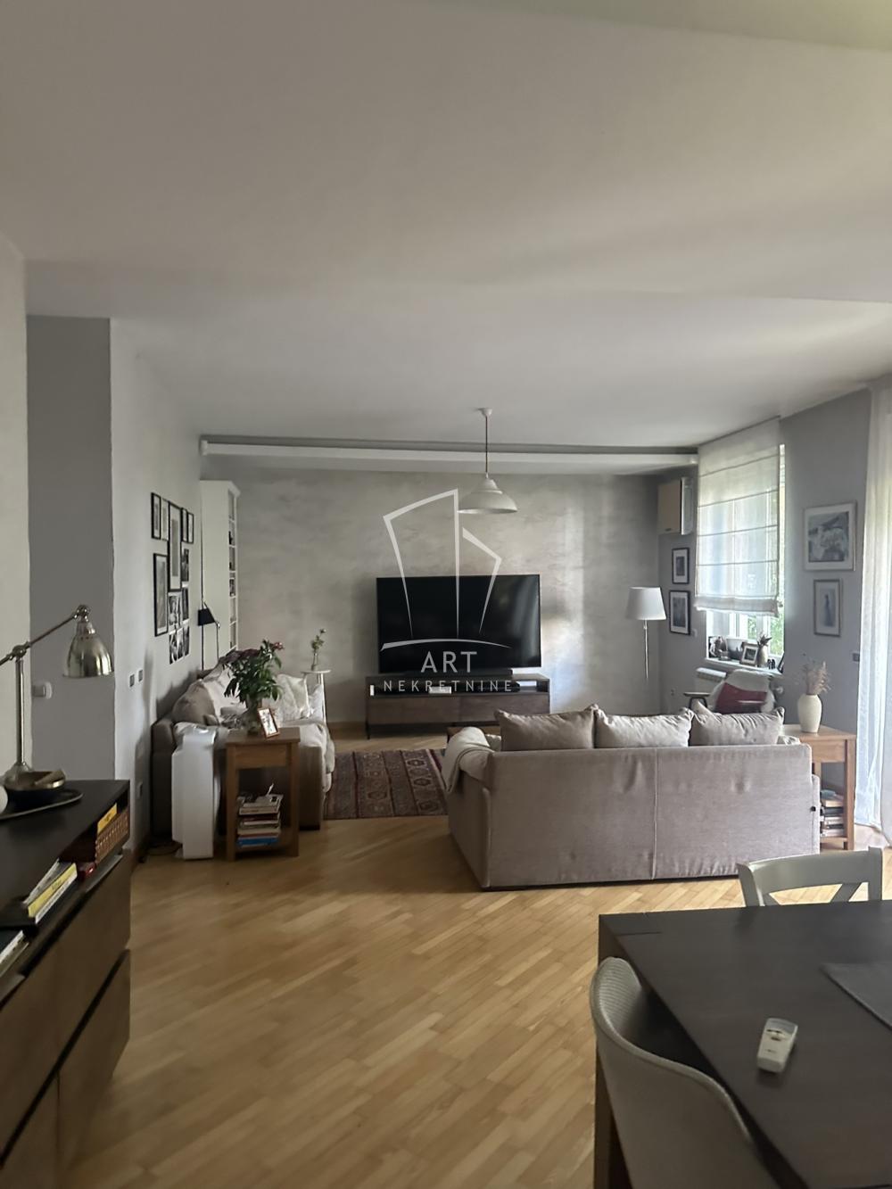 Glavna slika -Milovana Marinkovića, Petosoban stan na prodaju, 139m2, 670.000€