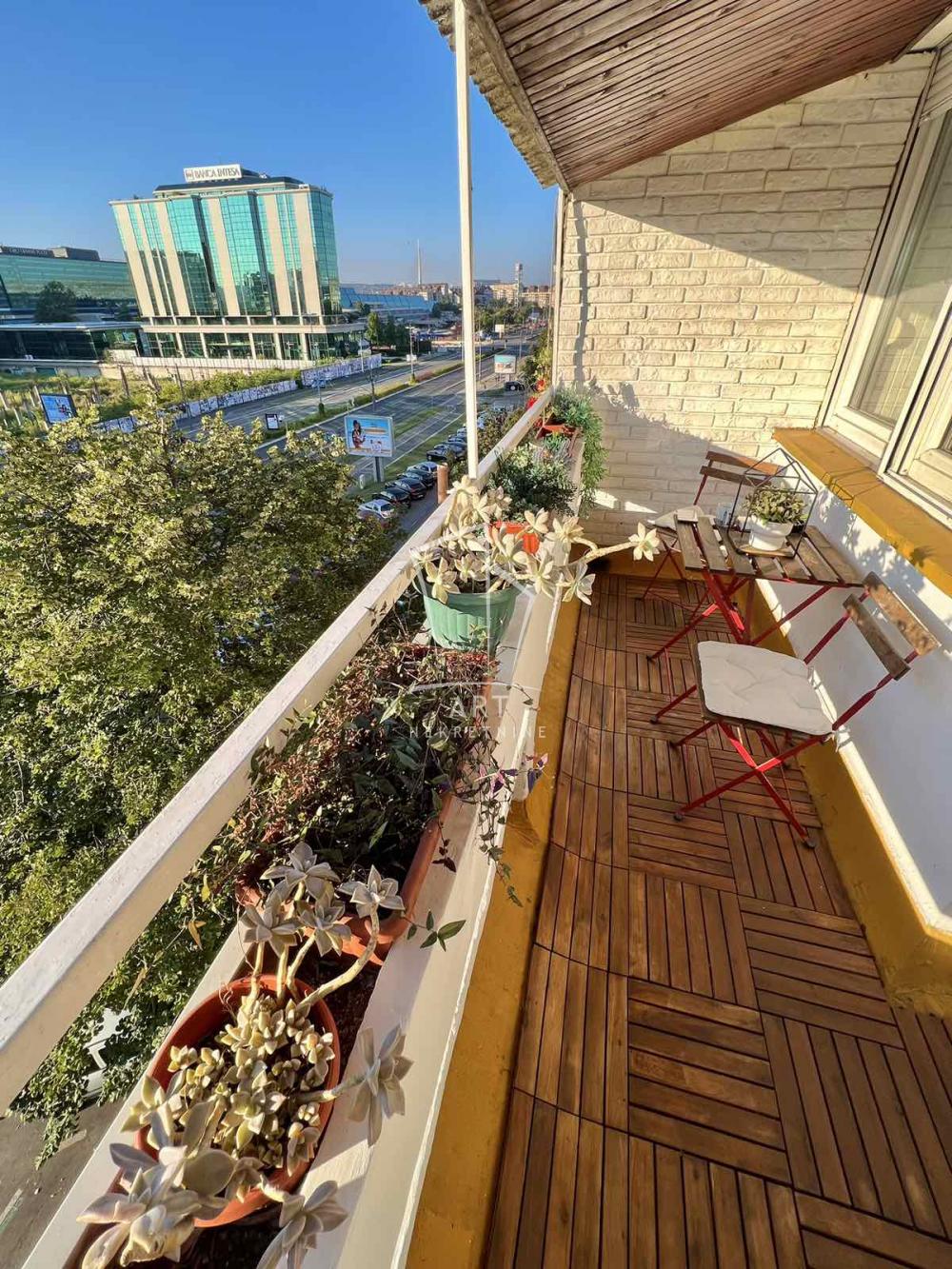 Slika 8 - Milentija Popovića, Trosoban stan za izdavanje, 66m2, 850€