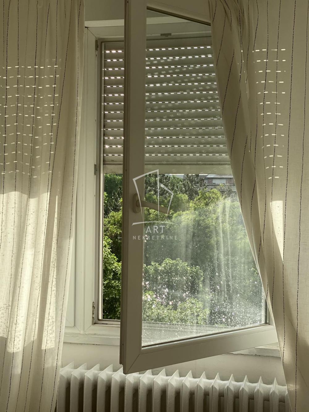 Slika 11 - Milentija Popovića, Trosoban stan za izdavanje, 66m2, 850€