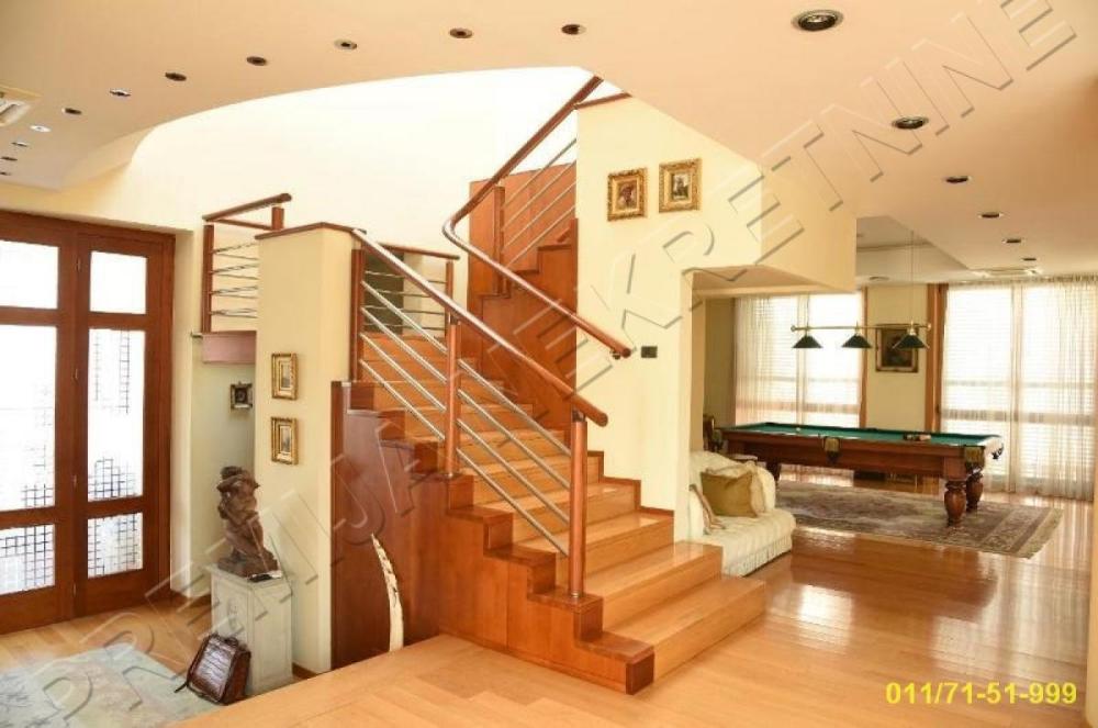 Slika 11 - Vajara Đoke Jovanovića,  Kuća na prodaju, 900m2, 3.990.000€