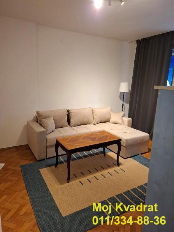 Glavna slika -Jednosoban stan za izdavanje, 47m2, 400€