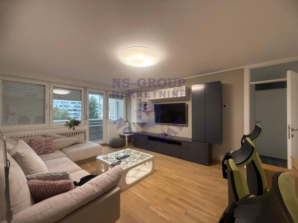 Glavna slika -Trosoban stan na prodaju, 67m2, 195.700€