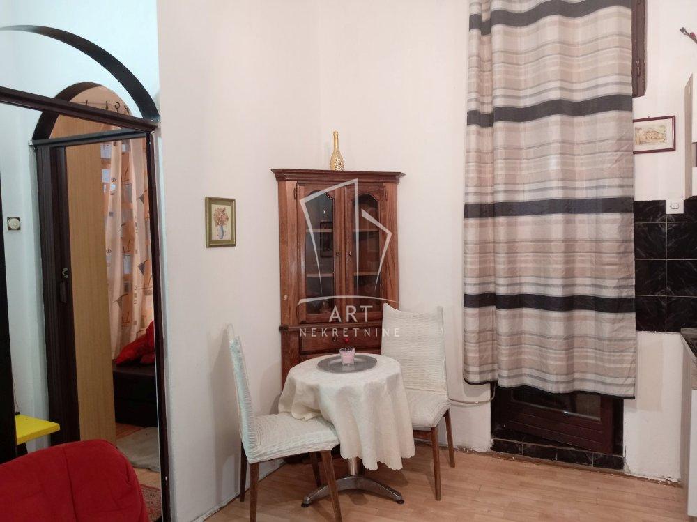Slika 1 - Čika Ljubina, Jednoiposoban stan za izdavanje, 21m2, 499€