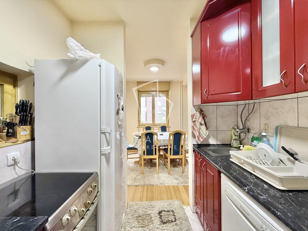 Slika 6 - Mladena Mitrića, Trosoban stan na prodaju, 84m2, 280.000€