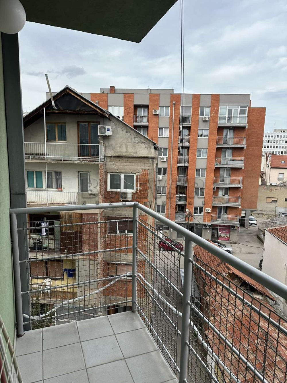 Slika 7 - Jovana Skerlića,  Stan za izdavanje, 30m2, 270€