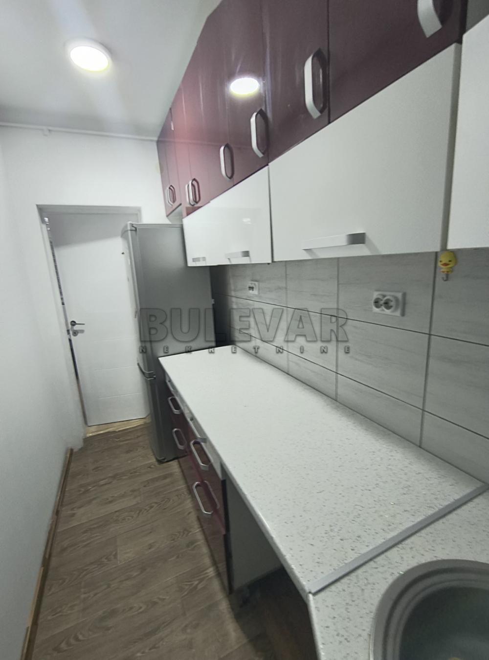 Slika 3 - Cara Dušana, Dvosoban stan za izdavanje, 45m2, 400€