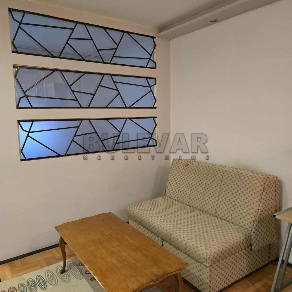 Glavna slika -Dr Petra Vučinića, Jednoiposoban stan za izdavanje, 40m2, 350€