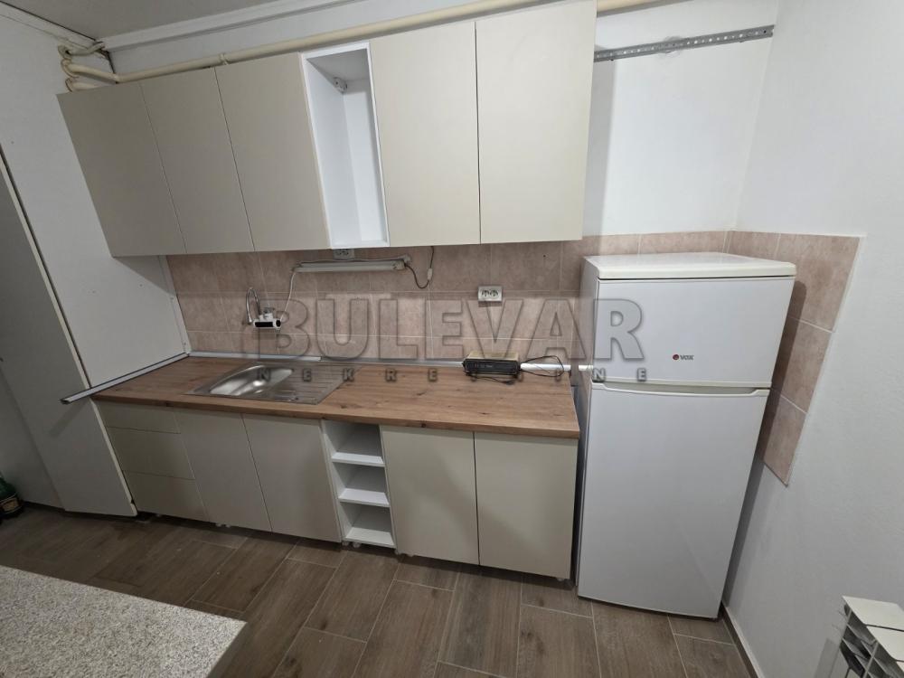 Slika 1 - Despota Djurdja, Dvosoban stan za izdavanje, 53m2, 350€