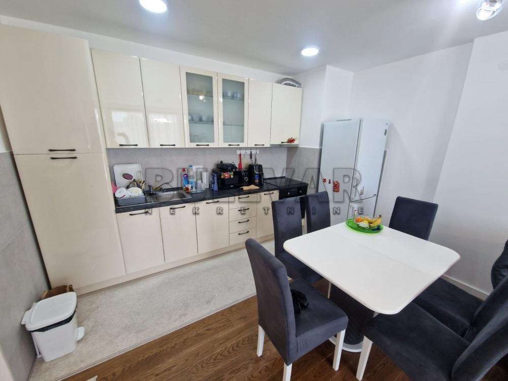 Slika 4 - Blagoja Parovića, Trosoban stan za izdavanje, 81m2, 750€