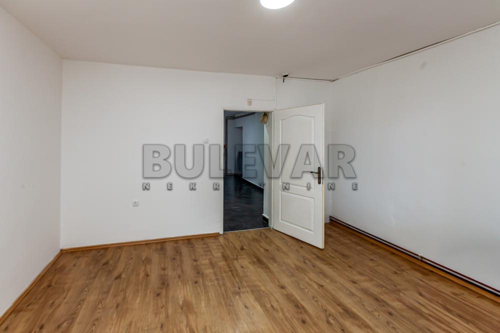 Slika 9 - Jovana Ristića, Trosoban stan na prodaju, 73m2, 143.000€