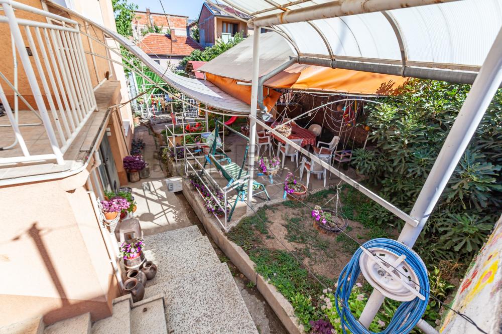 Slika 3 - Đorđa Krstića,  Kuća na prodaju, 188m2, 150.000€