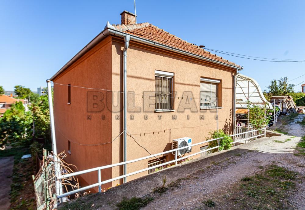 Slika 1 - Đorđa Krstića,  Kuća na prodaju, 188m2, 150.000€