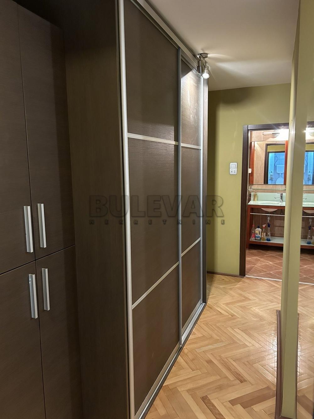 Slika 3 - Generala Milojka Lešjanina, Trosoban stan na prodaju, 78m2, 161.000€