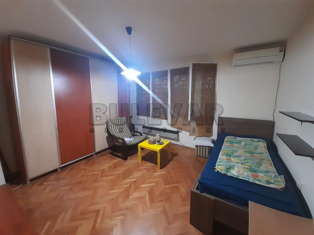 Slika 11 - Strahinjića Bana, Jednoiposoban stan za izdavanje, 45m2, 350€