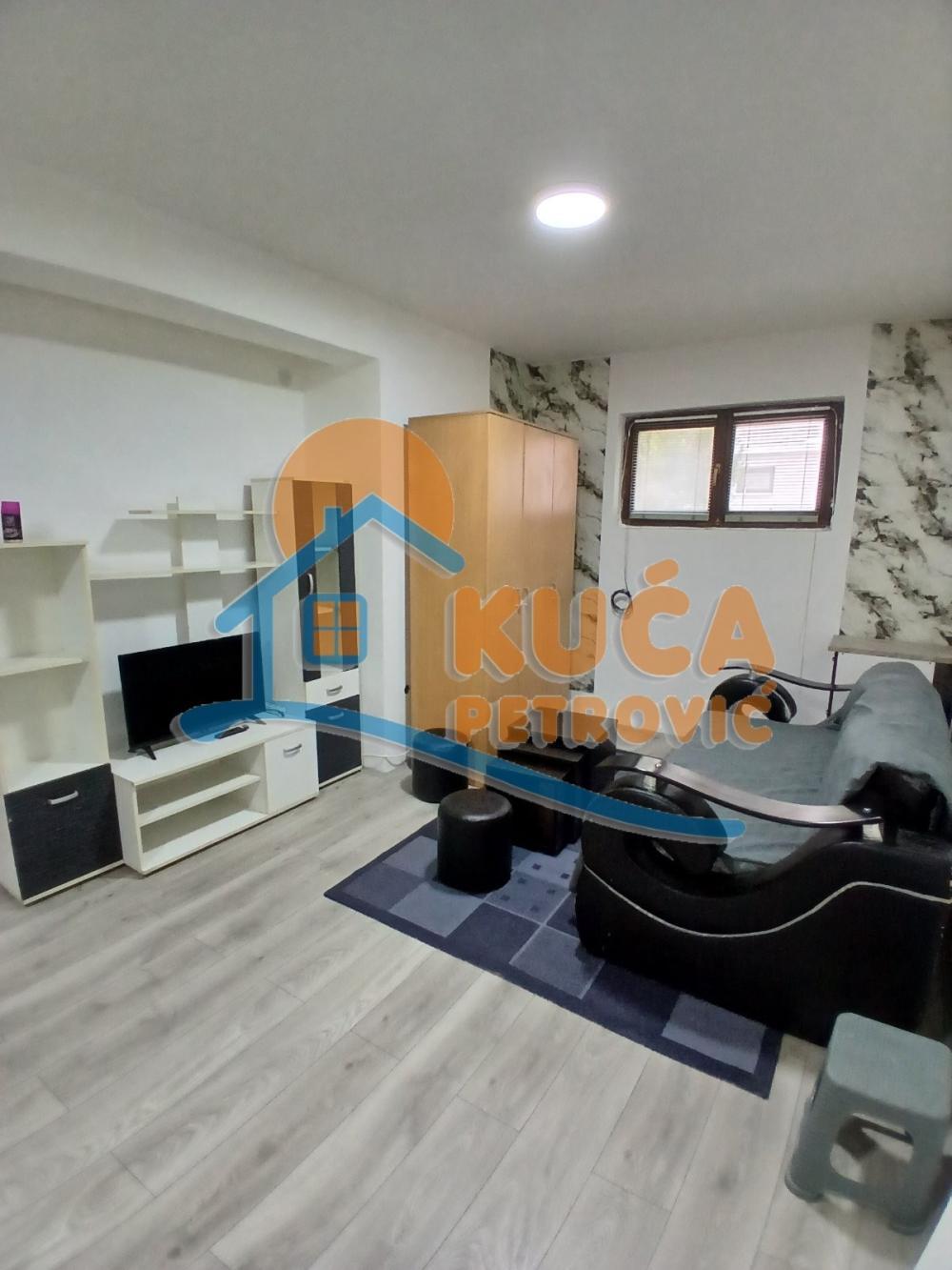 Glavna slika -Mokranjčeva, Četvorosoban stan za izdavanje, 43m2, 240€