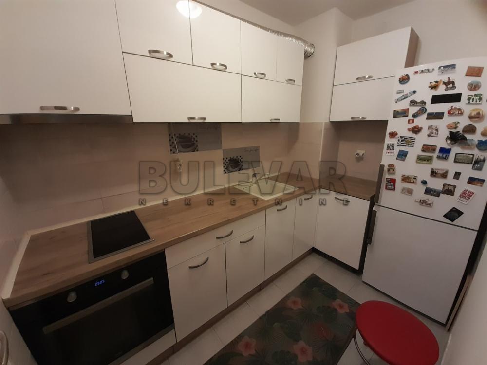 Slika 8 - Cara Dušana, Jednoiposoban stan za izdavanje, 42m2, 400€