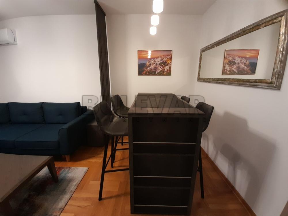 Slika 2 - Cara Dušana, Jednoiposoban stan za izdavanje, 42m2, 400€