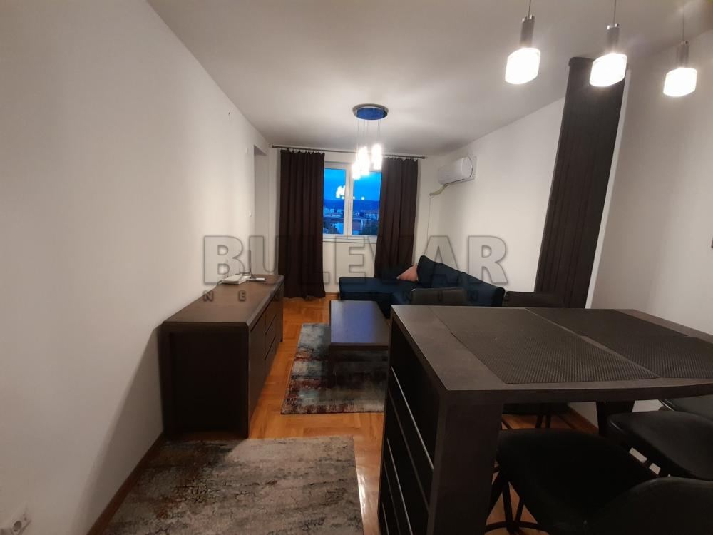 Slika 7 - Cara Dušana, Jednoiposoban stan za izdavanje, 42m2, 400€