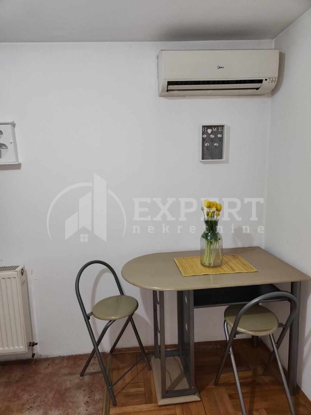 Slika 6 - Obilićev venac, Jednoiposoban stan za izdavanje, 40m2, 360€