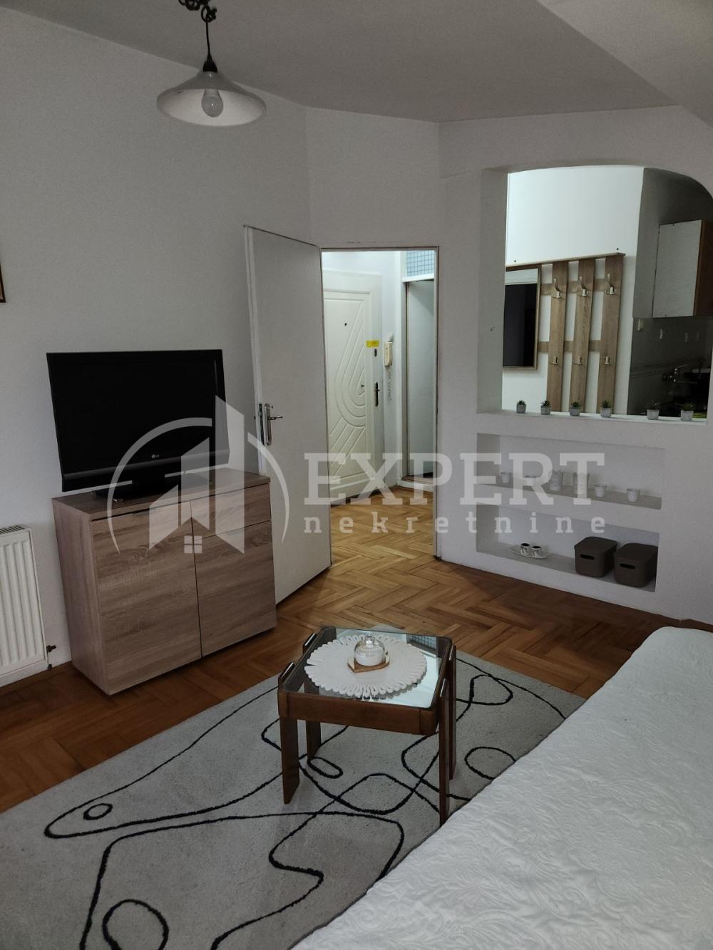 Slika 3 - Obilićev venac, Jednoiposoban stan za izdavanje, 40m2, 360€