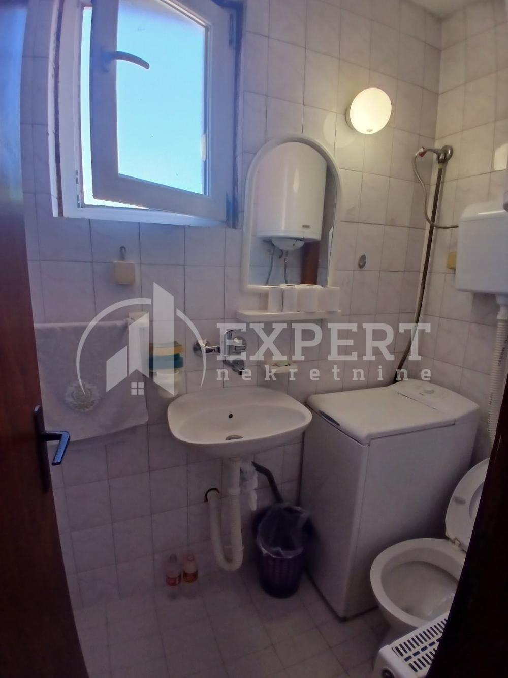 Slika 4 - Cetinjska, Dvosoban stan za izdavanje, 68m2, 400€