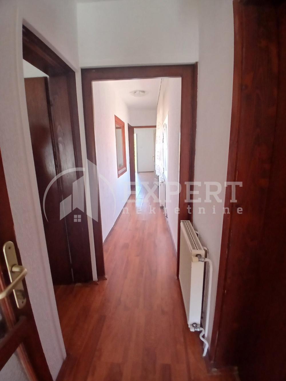 Slika 5 - Cetinjska, Dvosoban stan za izdavanje, 68m2, 400€