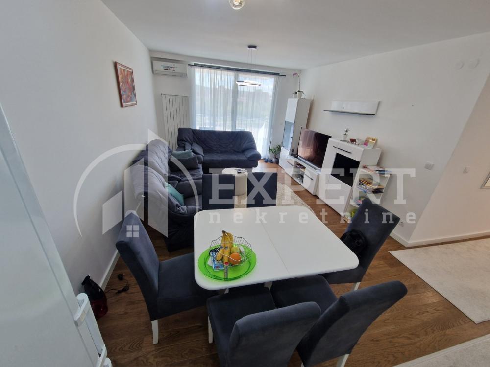 Glavna slika -Blagoja Parovića, Trosoban stan za izdavanje, 81m2, 750€