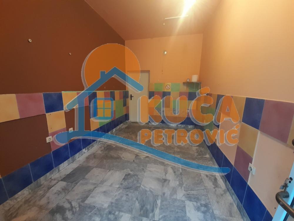 Slika 2 - Jeremije Živanovića,  Lokal za izdavanje, 16m2, 100€