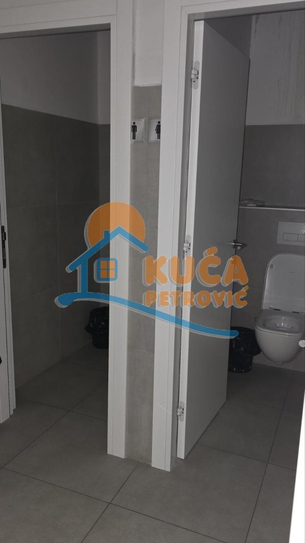 Slika 6 - Blagoja Parovića,  Lokal za izdavanje, 207m2, 3.700€