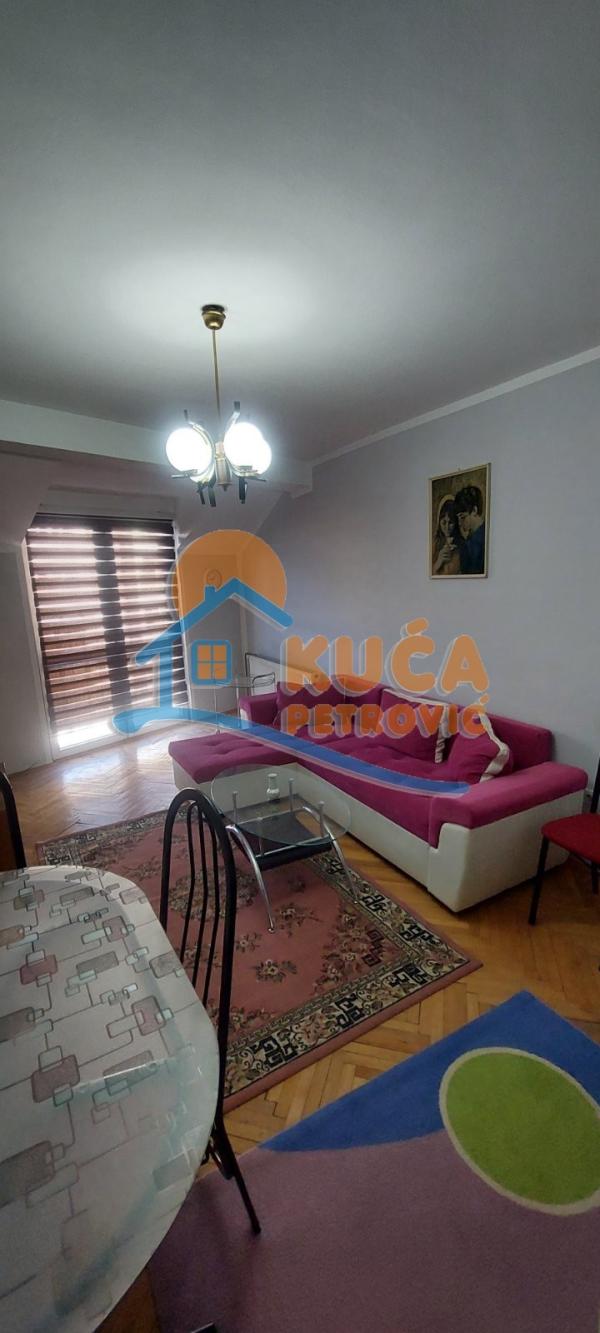 Slika 3 - 7. jula, Jednoiposoban stan za izdavanje, 49m2, 300€