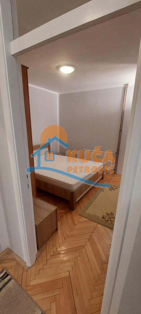 Slika 8 - 7. jula, Jednoiposoban stan za izdavanje, 49m2, 300€