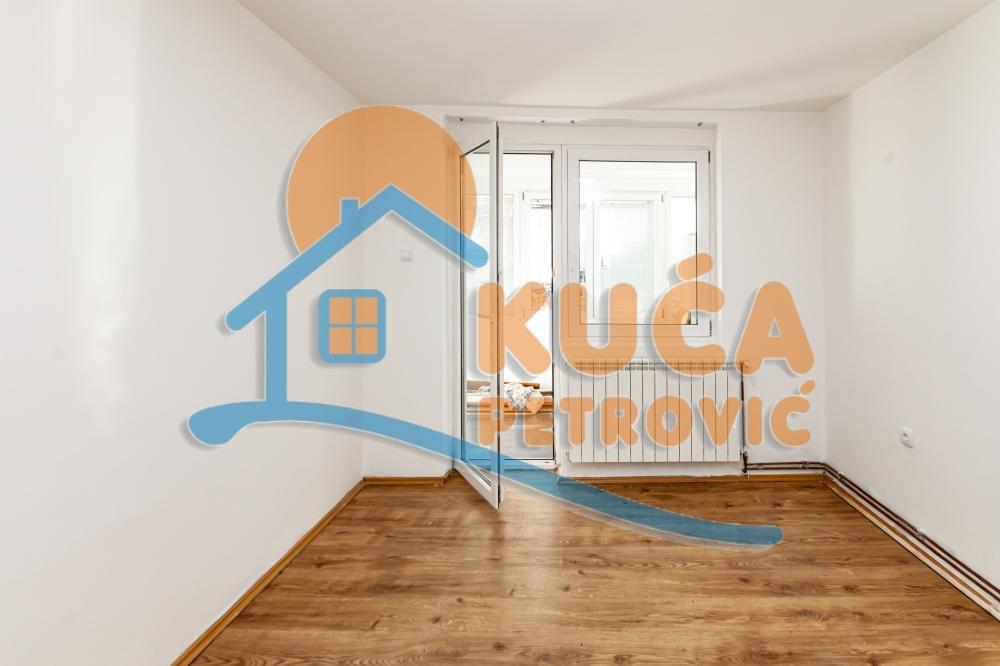 Slika 6 - Jovana Ristića, Trosoban stan na prodaju, 73m2, 143.000€