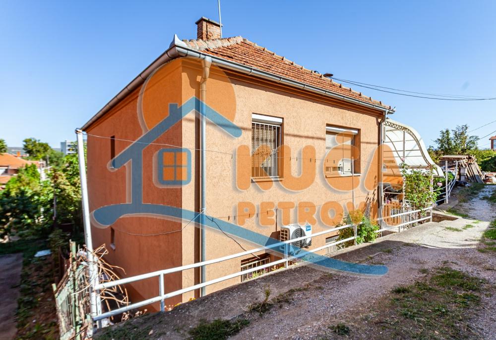 Slika 1 - Đorđa Krstića,  Kuća na prodaju, 188m2, 150.000€