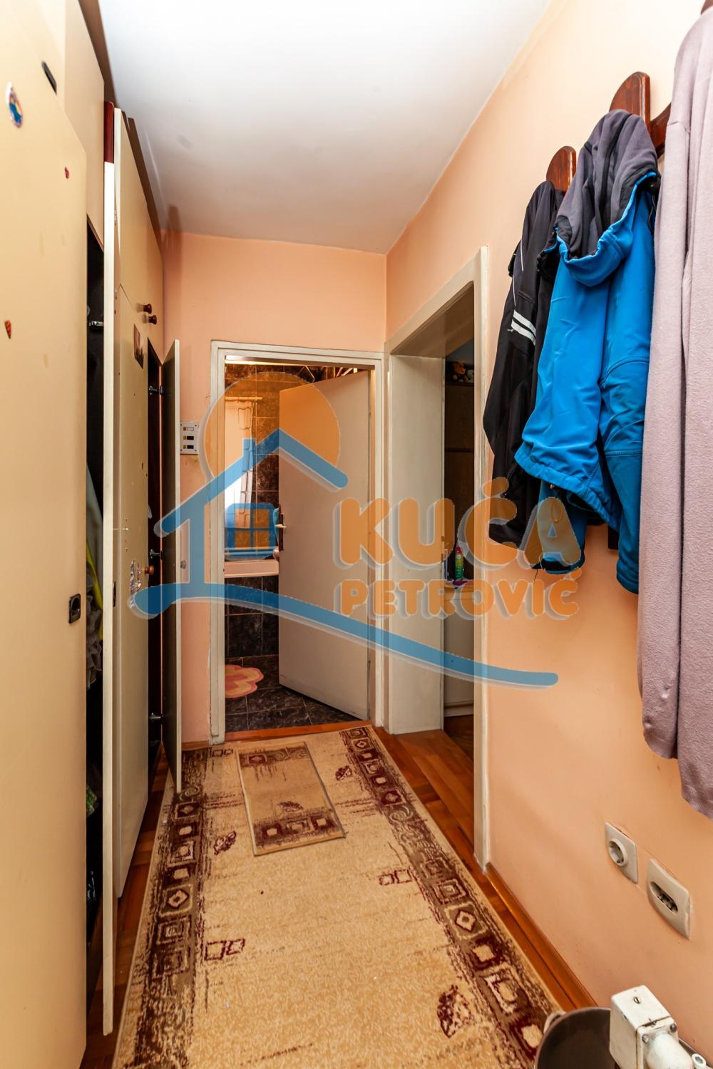 Slika 10 - Đorđa Krstića,  Kuća na prodaju, 188m2, 150.000€