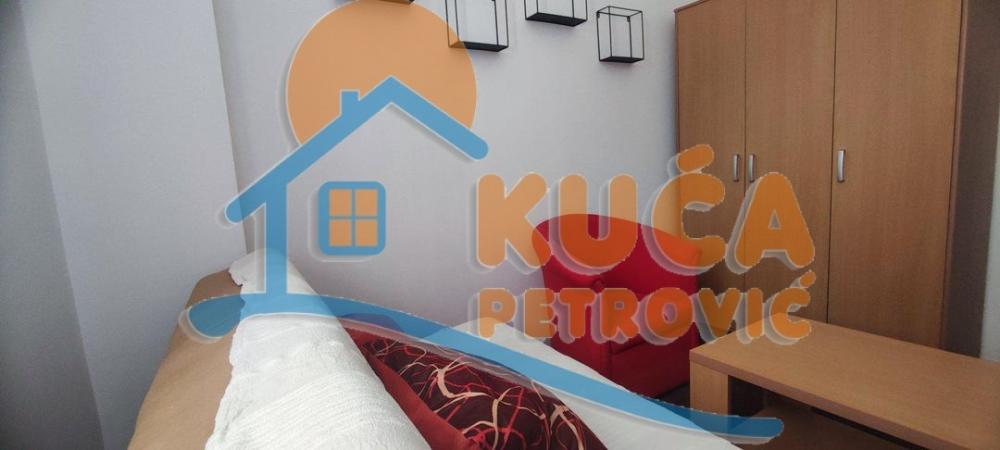 Slika 6 - Josifa Pančića, Četvorosoban stan za izdavanje, 74m2, 400€