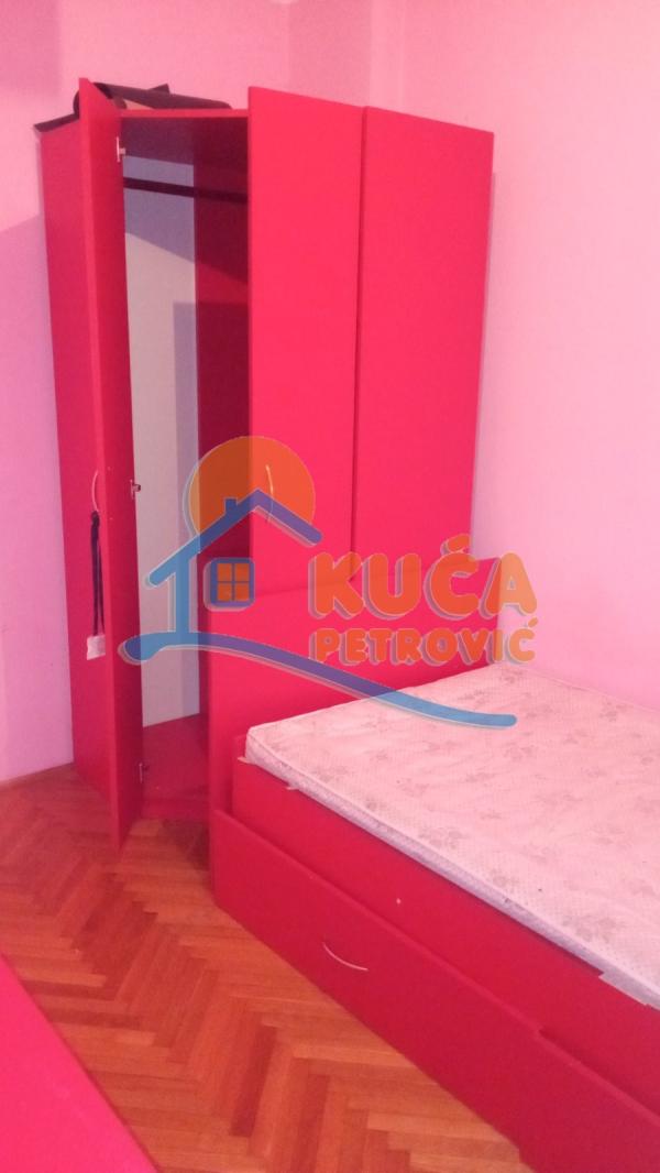 Slika 8 - Sokolska, Dvoiposoban stan za izdavanje, 63m2, 400€