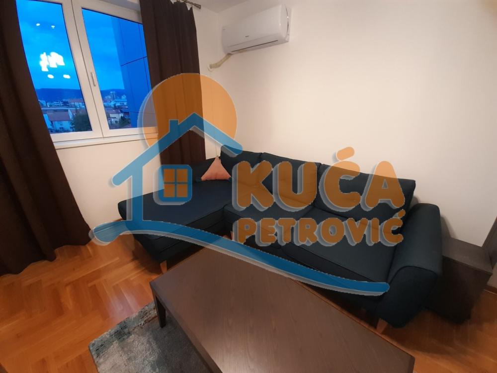 Slika 3 - Cara Dušana, Jednoiposoban stan za izdavanje, 42m2, 400€
