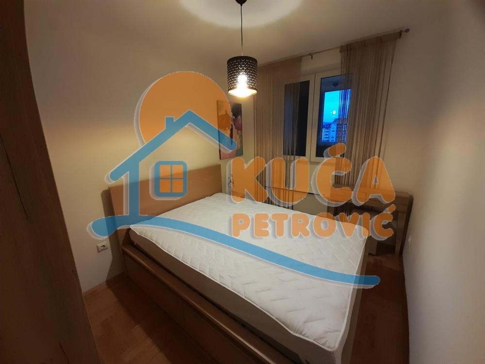 Slika 11 - Cara Dušana, Jednoiposoban stan za izdavanje, 42m2, 400€