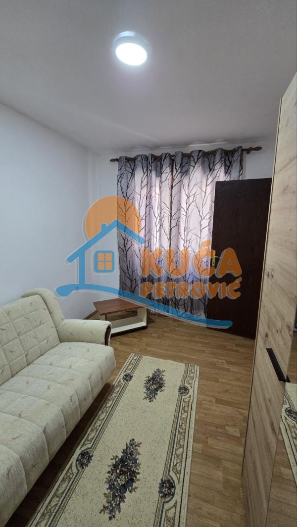 Slika 3 - Despota Djurdja,  Kuća za izdavanje, 40m2, 270€