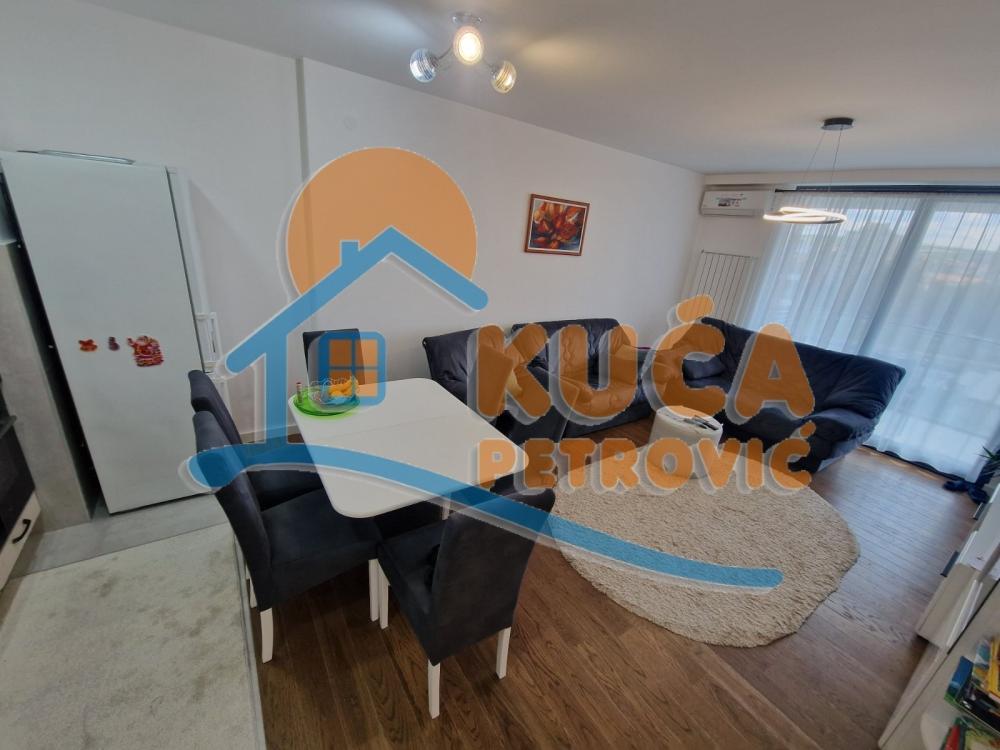 Slika 2 - Blagoja Parovića, Trosoban stan za izdavanje, 81m2, 750€