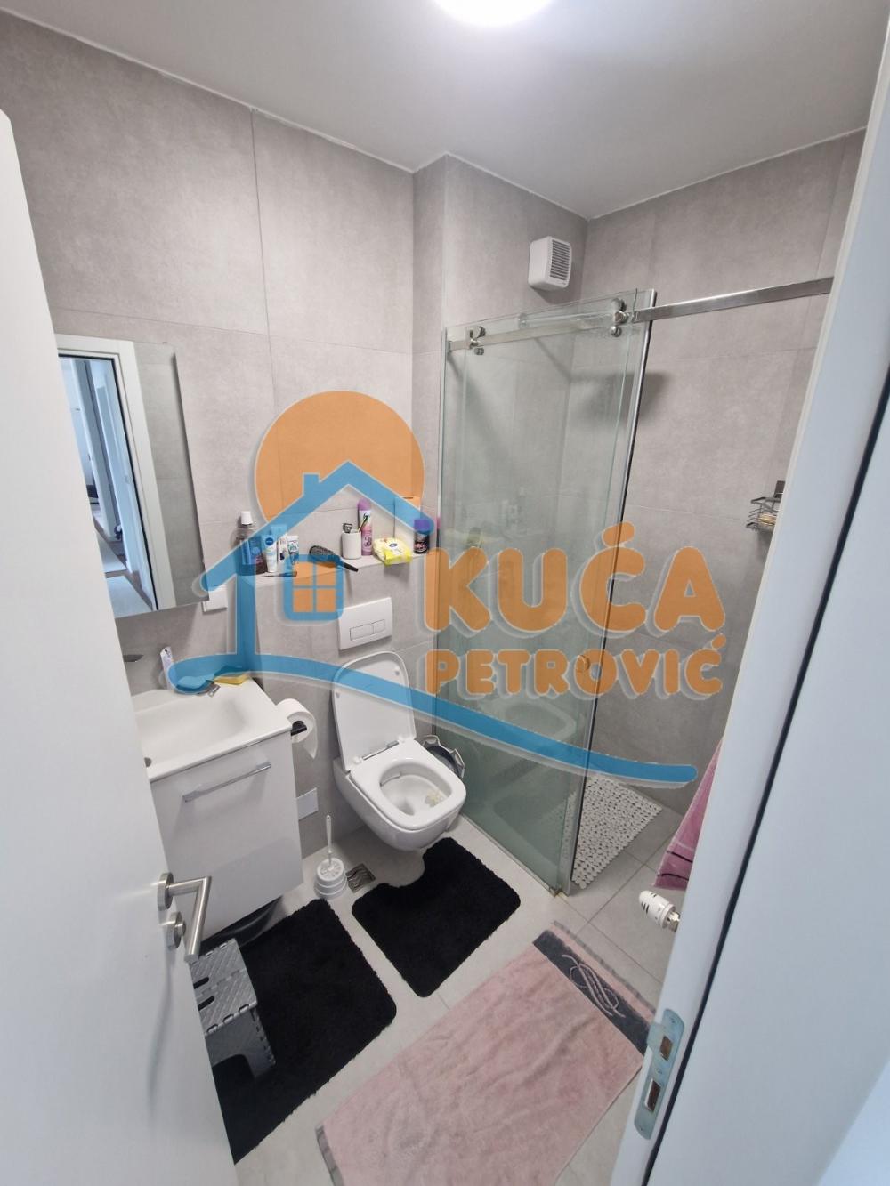 Slika 9 - Blagoja Parovića, Trosoban stan za izdavanje, 81m2, 750€