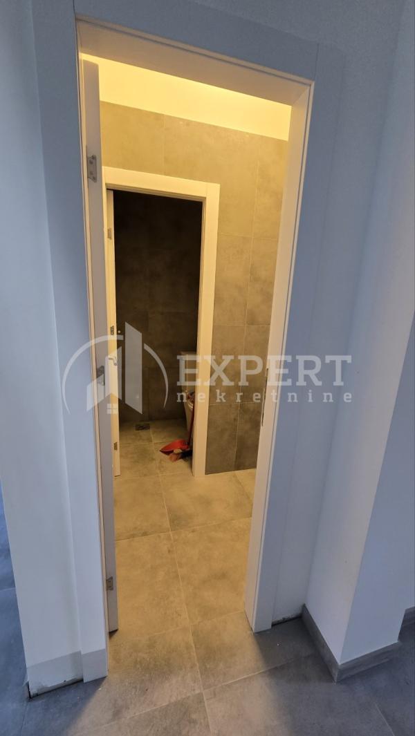 Slika 5 - Lole Ribara,  Lokal za izdavanje, 40m2, 500€