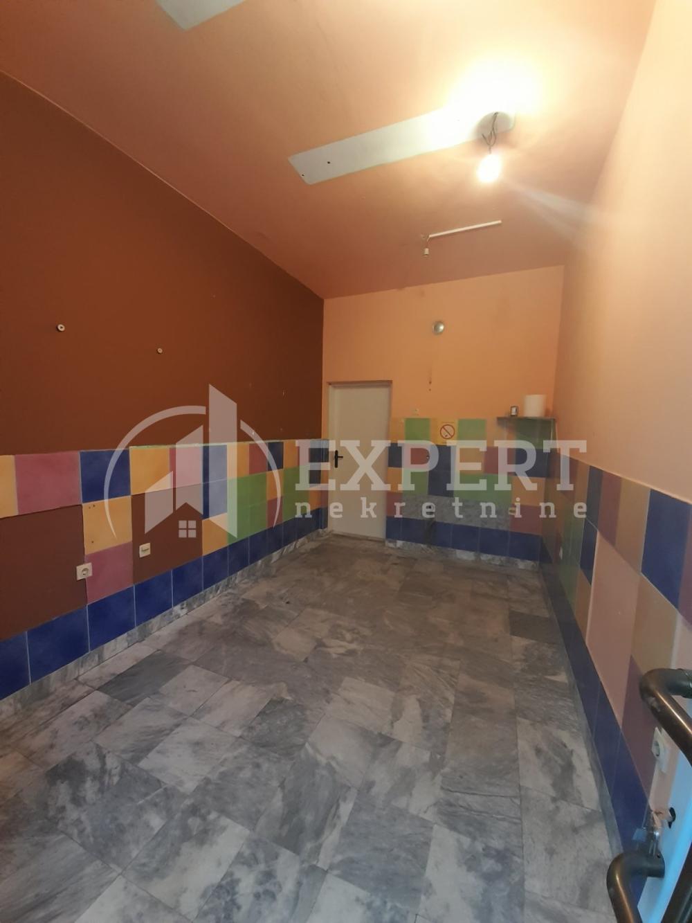 Slika 1 - Jeremije Živanovića,  Lokal za izdavanje, 16m2, 100€