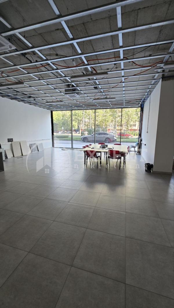 Slika 1 - Blagoja Parovića,  Lokal za izdavanje, 207m2, 3.700€