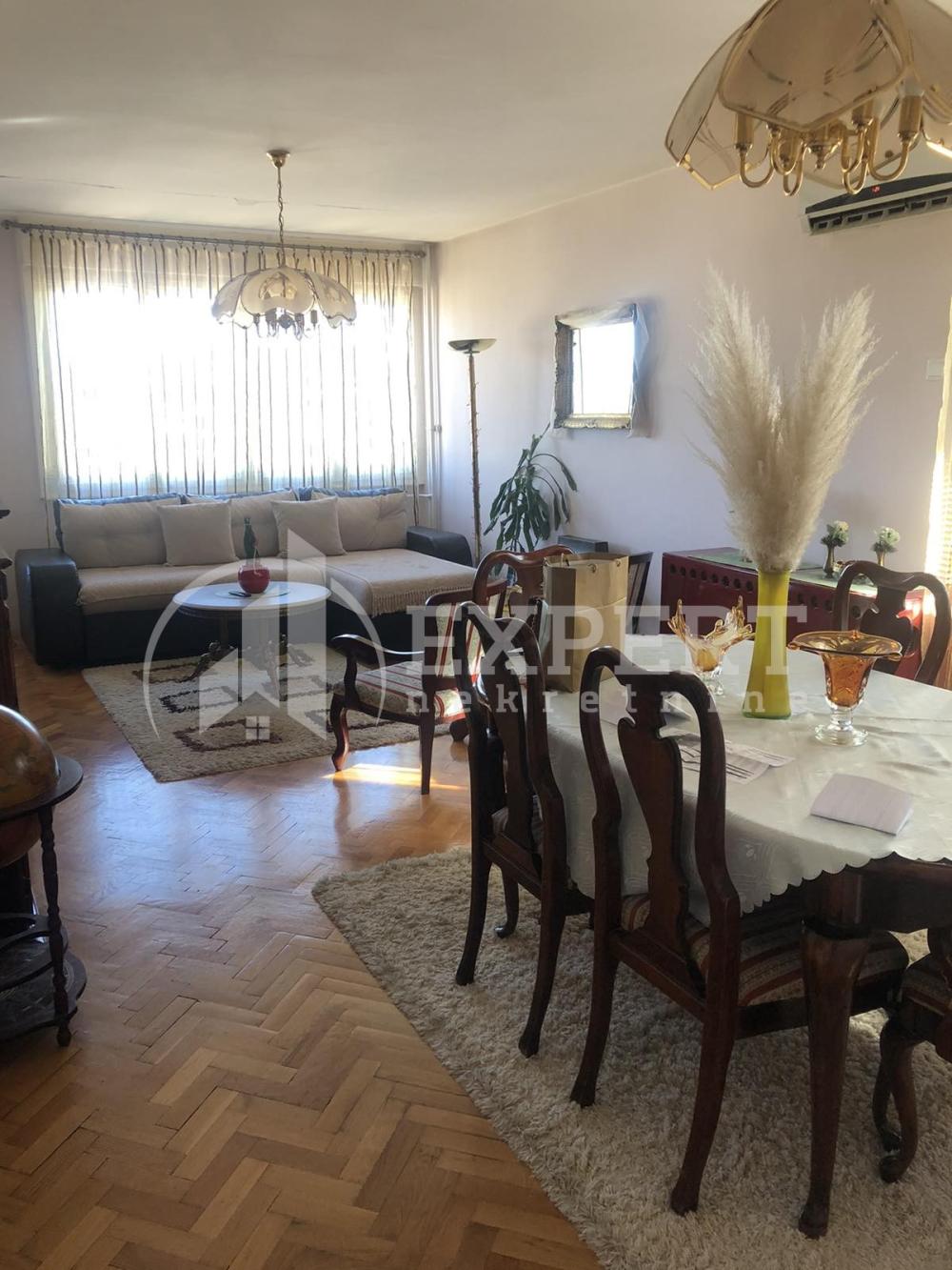 Slika 2 - Bulevar dr Zorana, Dvoiposoban stan na prodaju, 69m2, 129.500€